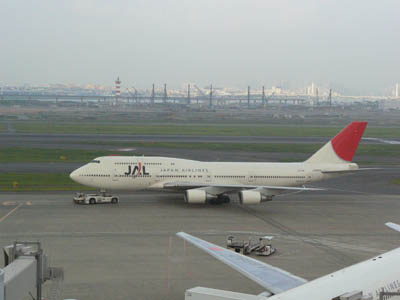 JAL-JA8905