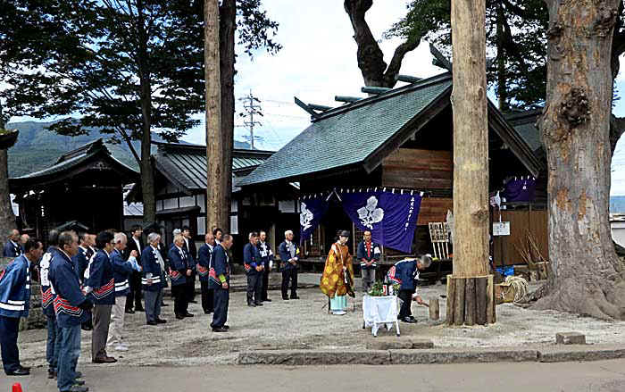 1610TateyaSugura01.jpg (123824 バイト)