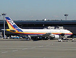 JD827