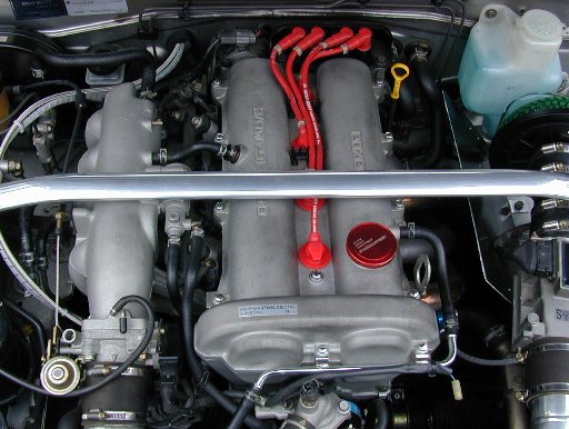 �G���W�����[��(2001�N4���B�e)