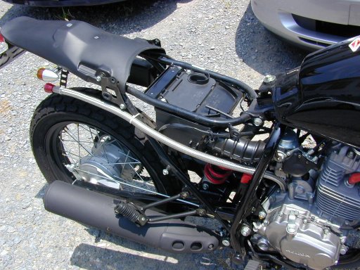 �u���[�_�z�[�X��t��