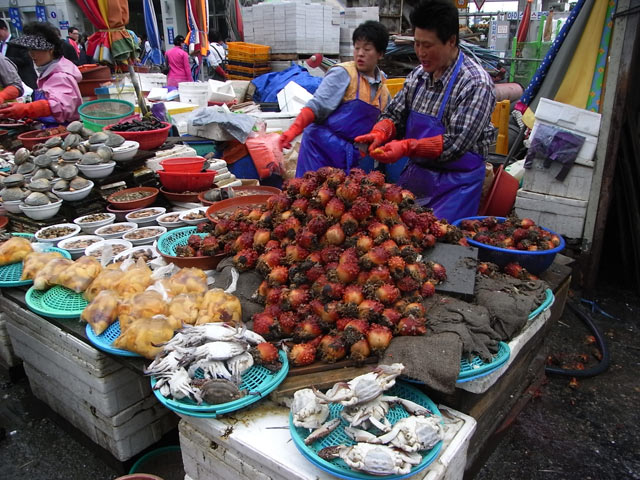 釜山　チャガルチ市場
