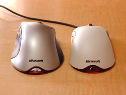 IntelliMouse OpticalƂ̔r2