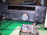 TS-850S, with a bencher paddle in front of it