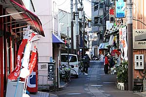 ⑧ 道明寺駅前の商店街(西より)