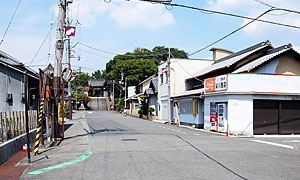 ③ 府道１８９号(Ｃ地点から北を見る)