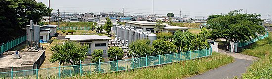 ① 船橋浄水場(南東側石川堤防上より)