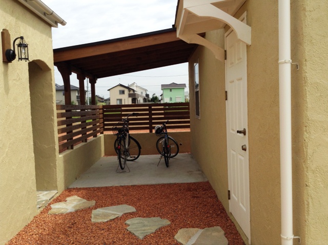 木製自転車置き場
