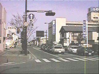 十日町交差点より北町を見る