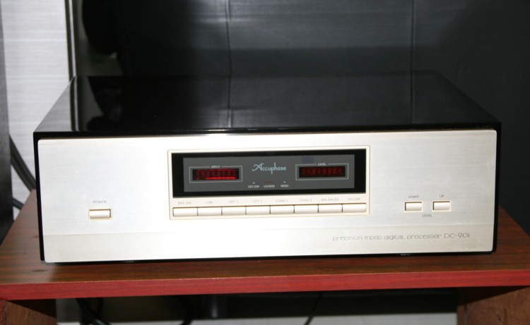 Accuphase DC-901 NO.3