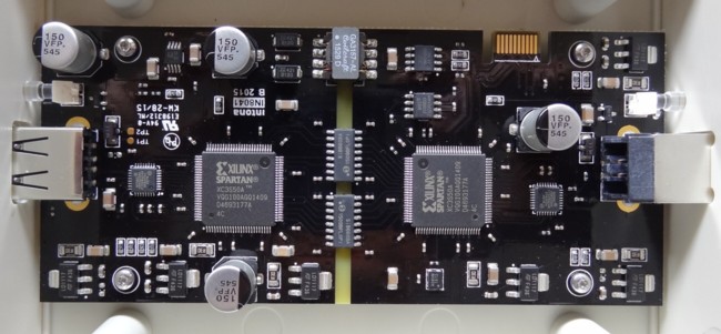 Intona USB Isolator inside