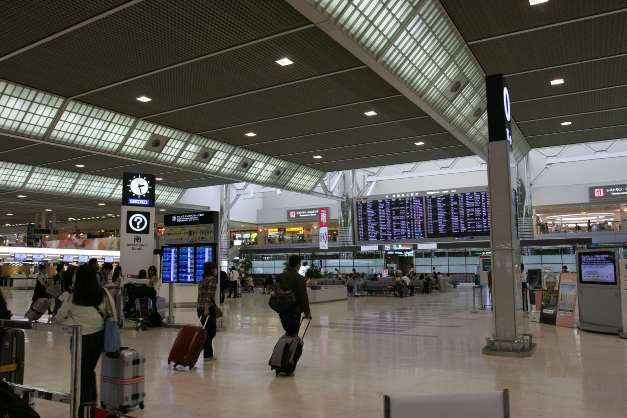 「成田国際空港 待合」の画像検索結果