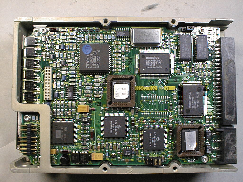 C820L 1024x768 �ሳ�k���[�h