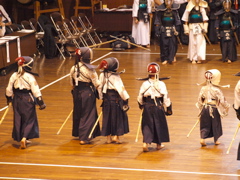 小学生団体戦、一同、がんばれ！