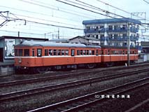 総武流山電鉄のモハ1002号は元東濃鉄道のモハ110形。名鉄モ3791号も同社からの移籍した同形車。1975年6月、ともに名鉄鳴海工場で整備を受けた。