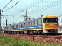デビュー間もない頃、各線で訓練が行われていたキヤ95系