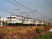 長野色169系4連の潮干狩り列車