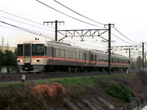 大垣まで延長運転された特急「伊那路2号」