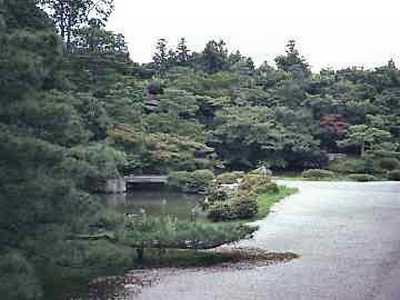 ma뉀