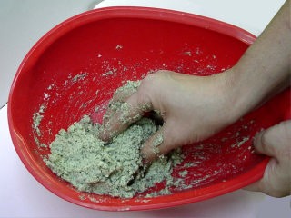 簡単ハーブ手作り石鹸(アロマ手づくり石鹸、てづくり石鹸)キット(セット)の作り方(つくりかた)4の写真(画像)