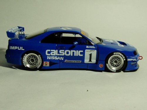 カルソニック　スカイライン　GT-R R33 カルソニック スカイライン GT-R (R33) (プラモデル) - ホビー