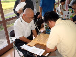 鈴木英春対開原孝治