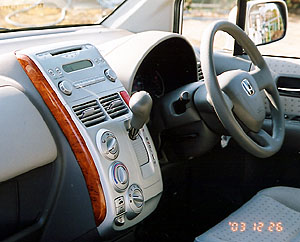 ���r���I