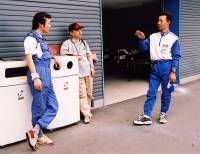 �C���X�g���N�^�[�ƁB