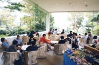 �J�t�F�ɂāB