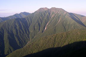 赤石岳