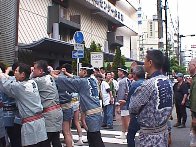 馬一02
