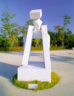wang-b.jpg (25734bytes)