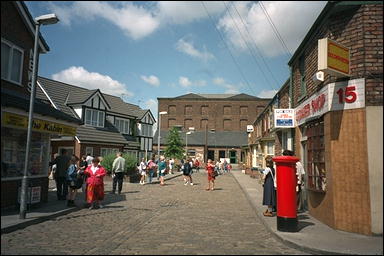 Photo: Coronation Street Set, Granada Studios Tour, Manchester