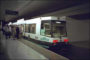 Photo: Metrolink, Manchester Piccadilly Station