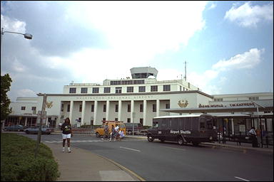 Photo: Terminal A, Ronald Reagan Washington National Airport