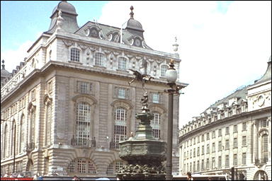 Photo: Piccadilly Circus