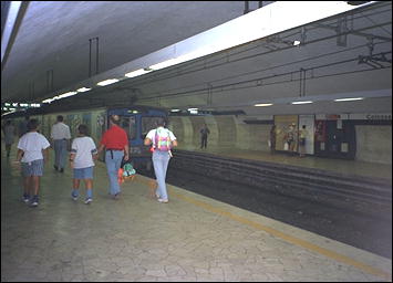 Photo: Platform, Colosseo Station