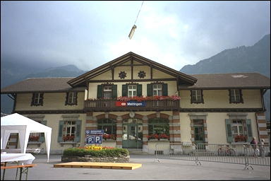 Photo: Entrance, Meiringen Station