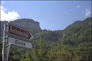 Photo: Guidepost, Meiringen