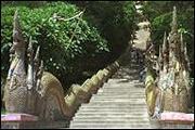 Go "Staircase, Wat Phra That Doi Suthep"
