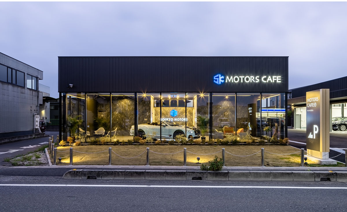 モータースカフェ外観