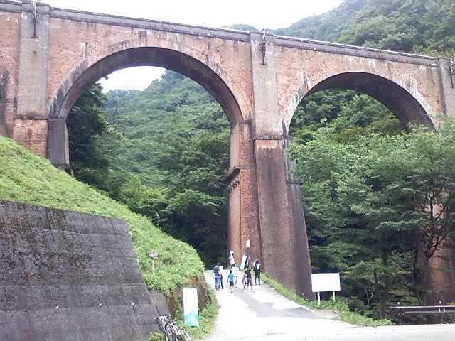眼鏡橋