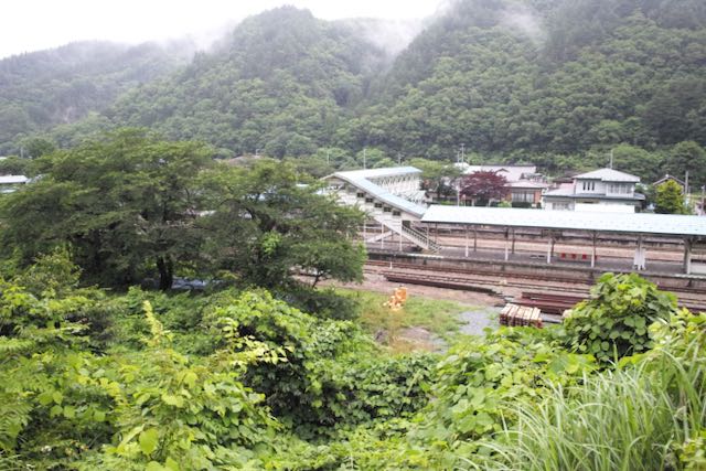 茂市駅