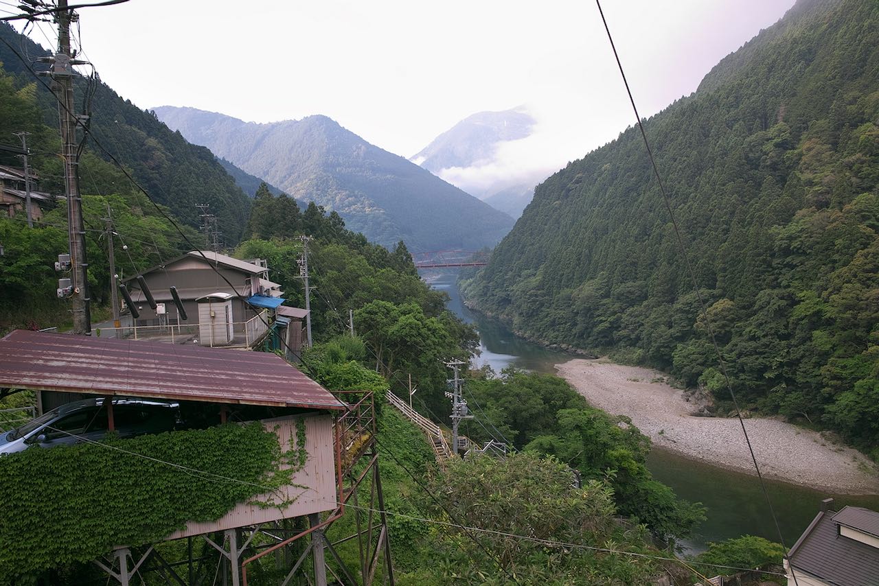 渓谷