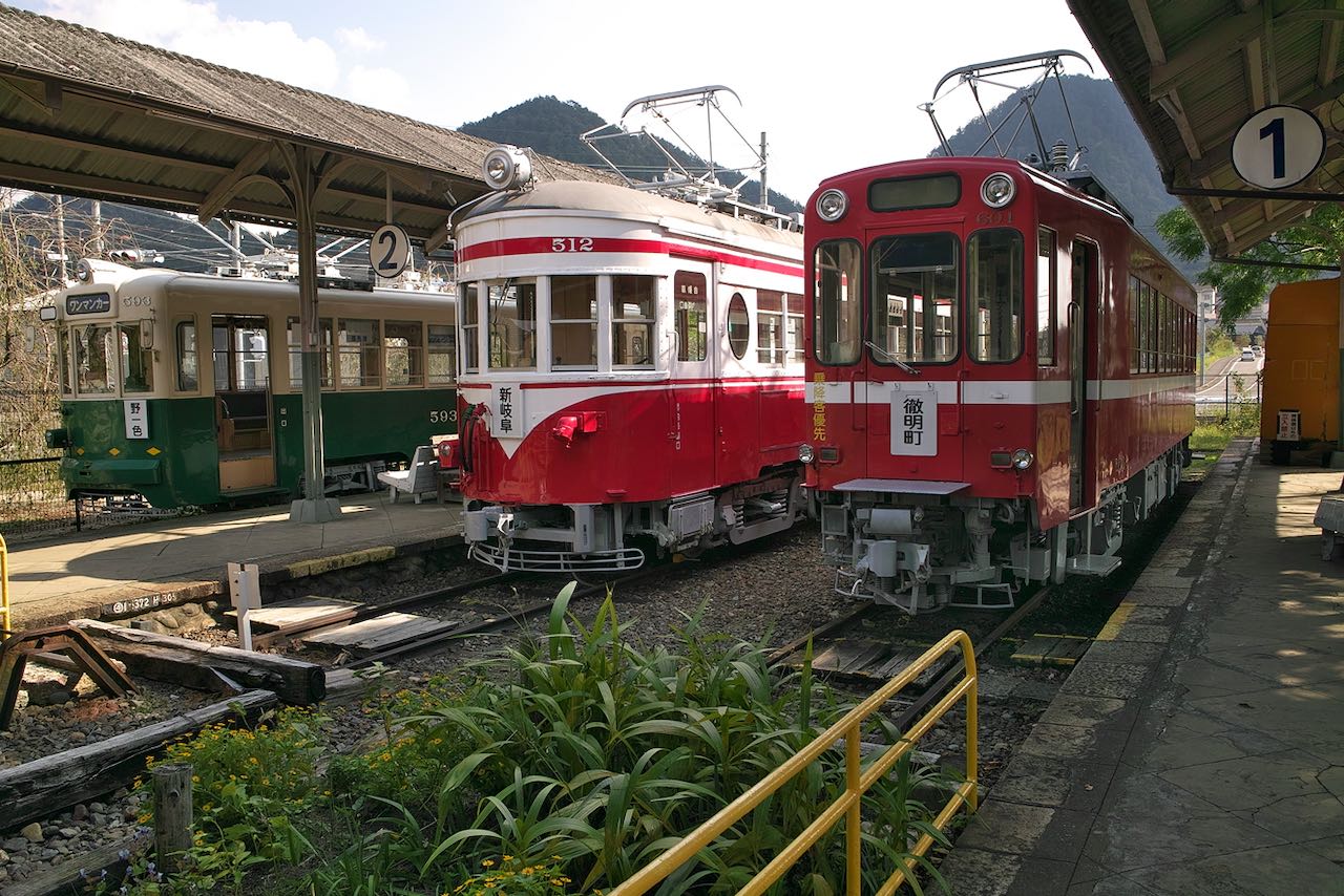 旧美濃市駅