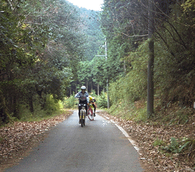 �s�m���t��