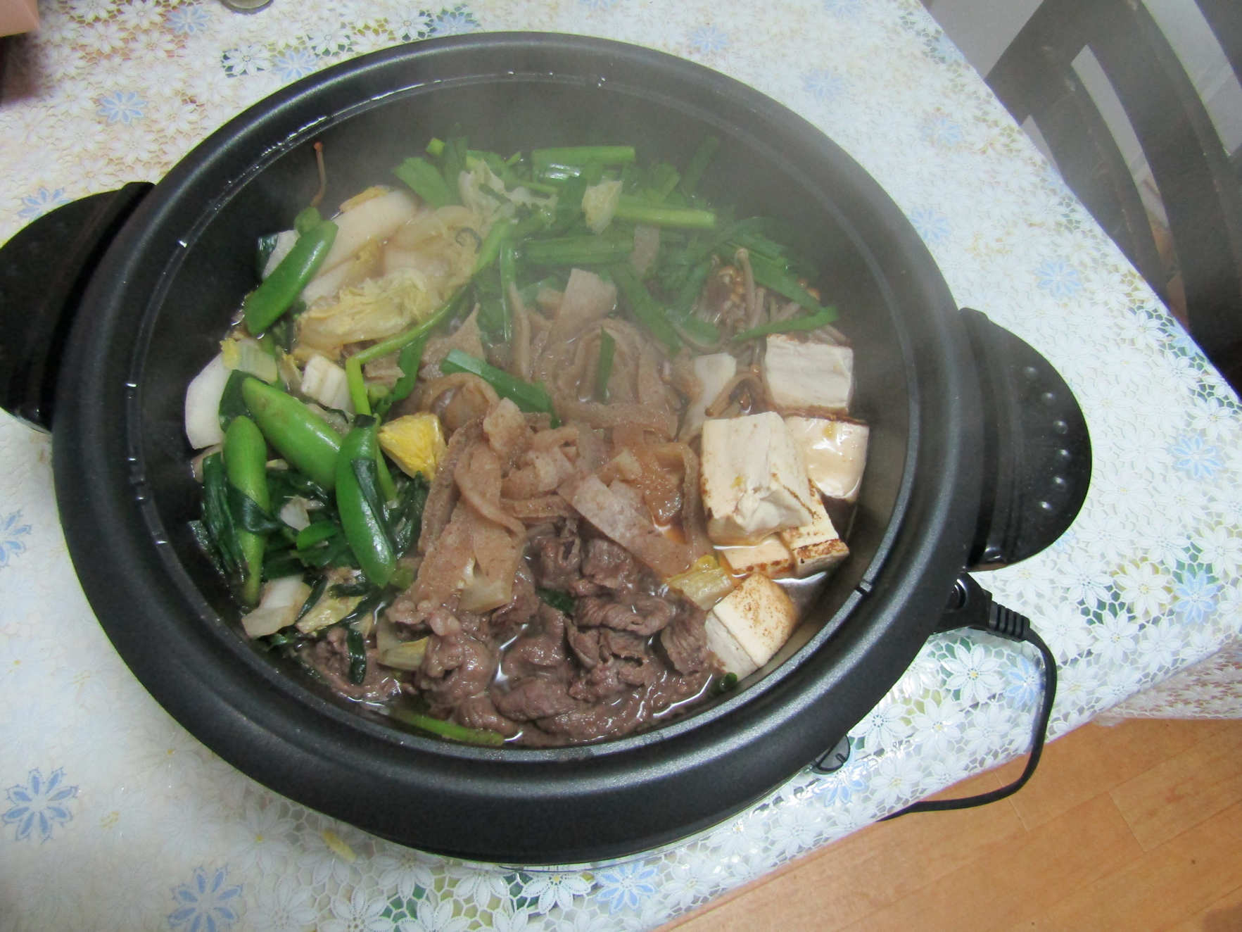 Sukiyaki with Shimi-konnyaku