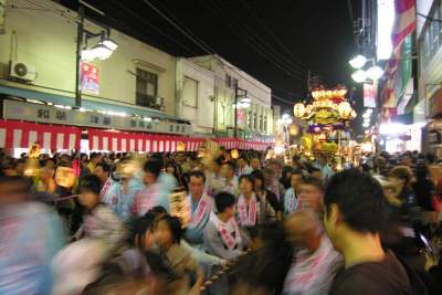 川越まつりの日の市内