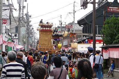 川越まつりの日の市内