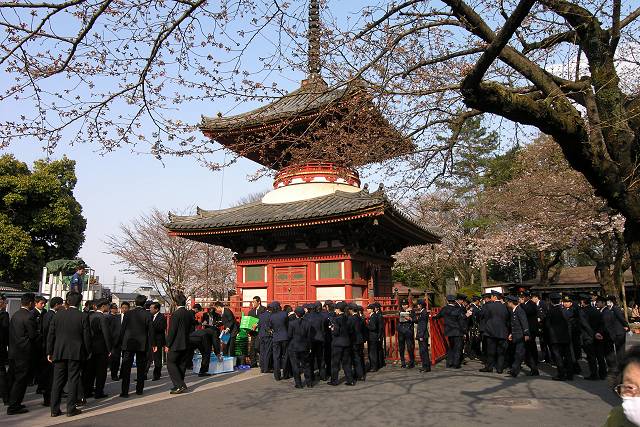 2007年3月 川越の特別な1日 警備の警察官